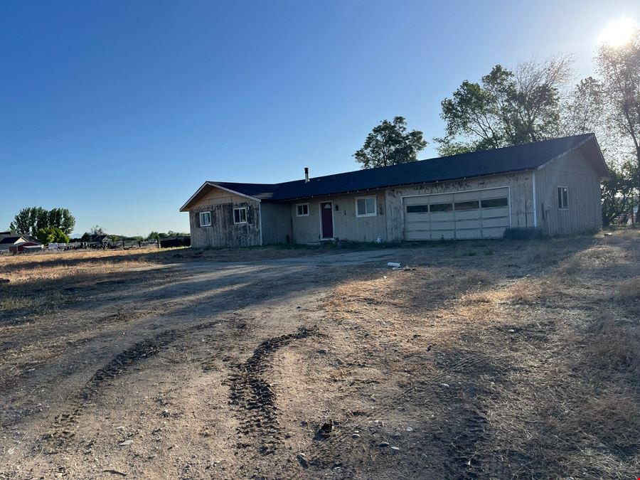 12410, 12440, 12464 Karcher Rd
