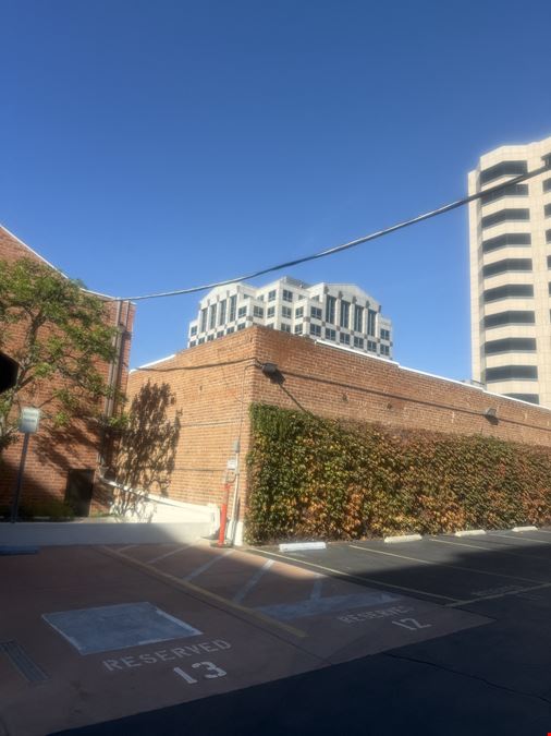 232 N Lake Ave