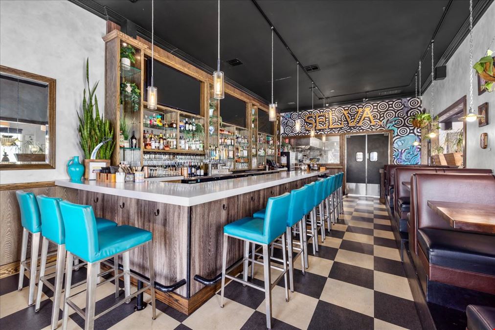 Roundin' 3rd + Selva - Two Highly Regarding Long Beach Restaurant