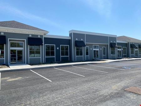 Preview of Retail space for Rent at 392 Maple Rd