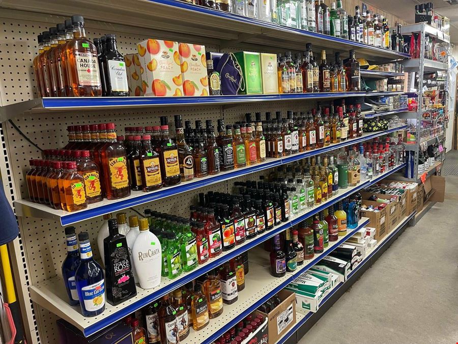 Well Established Convenience Store with Liquor Sales