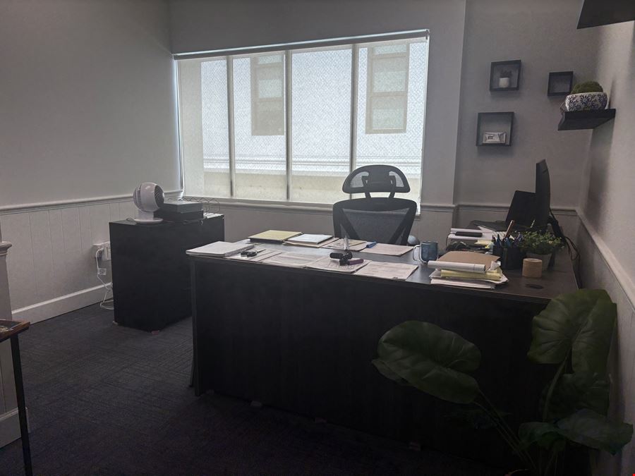 205 North Orange Avenue Suite 201