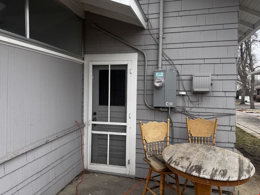 15 Burlington Ave
