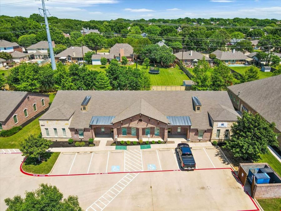 4821-4851 Merlot Ave 