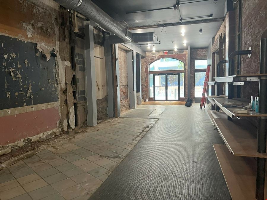 2,900 SF | 1710-1712 Sansom St | Retail Space for Lease