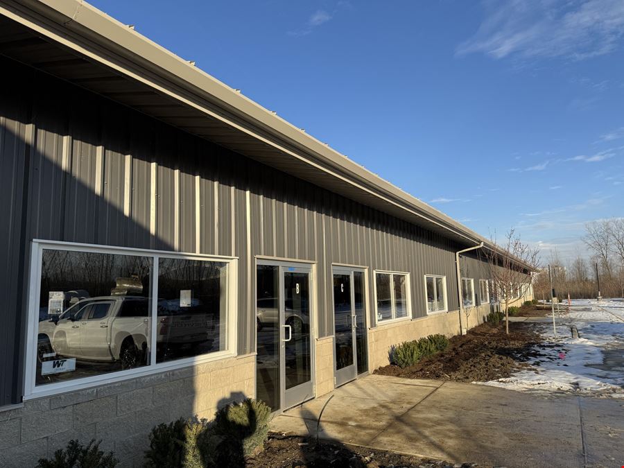 Warehouse/Contractor Space for Lease - Van Buren