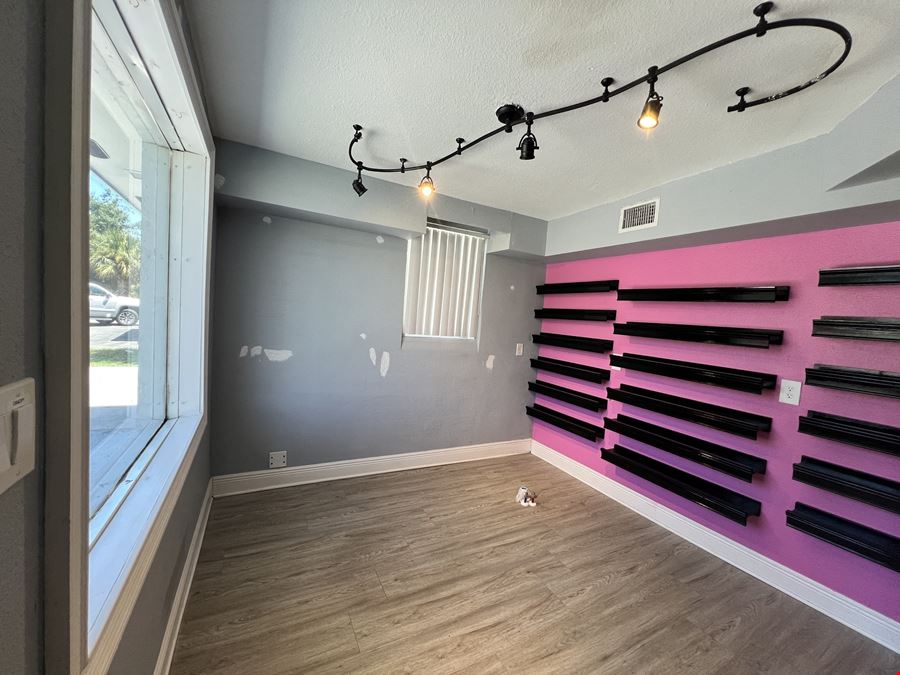 244 Acorn Dr