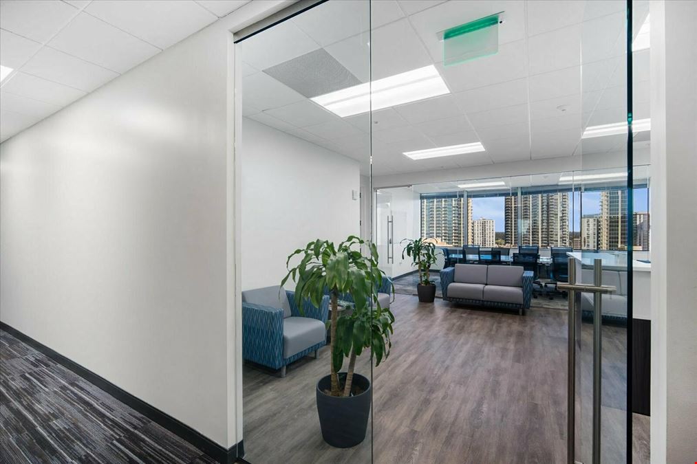 Sublease in Fifth Third Center