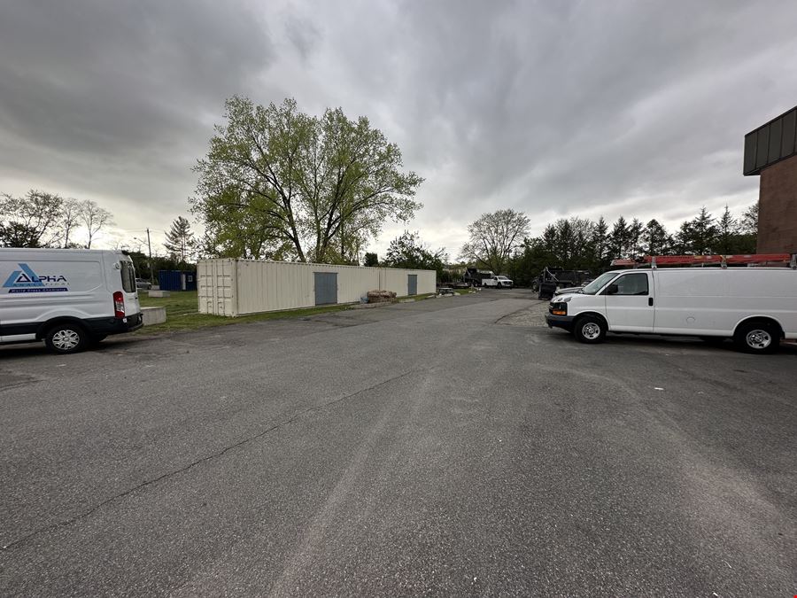 12,280 SF Industrial Building + Outdoor Storage | Available For Lease