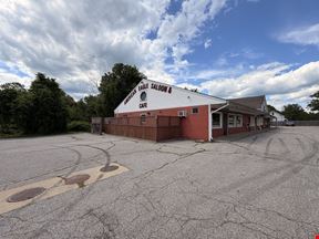 The Shops at Route 32