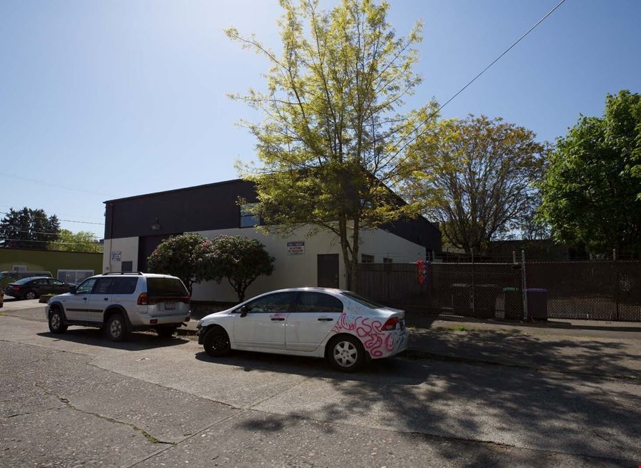 804 N Killingsworth Court