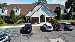 1225 W Grand River