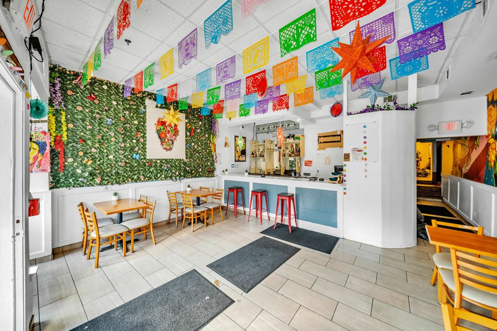 Second Generation Restaurant Space for Lease!