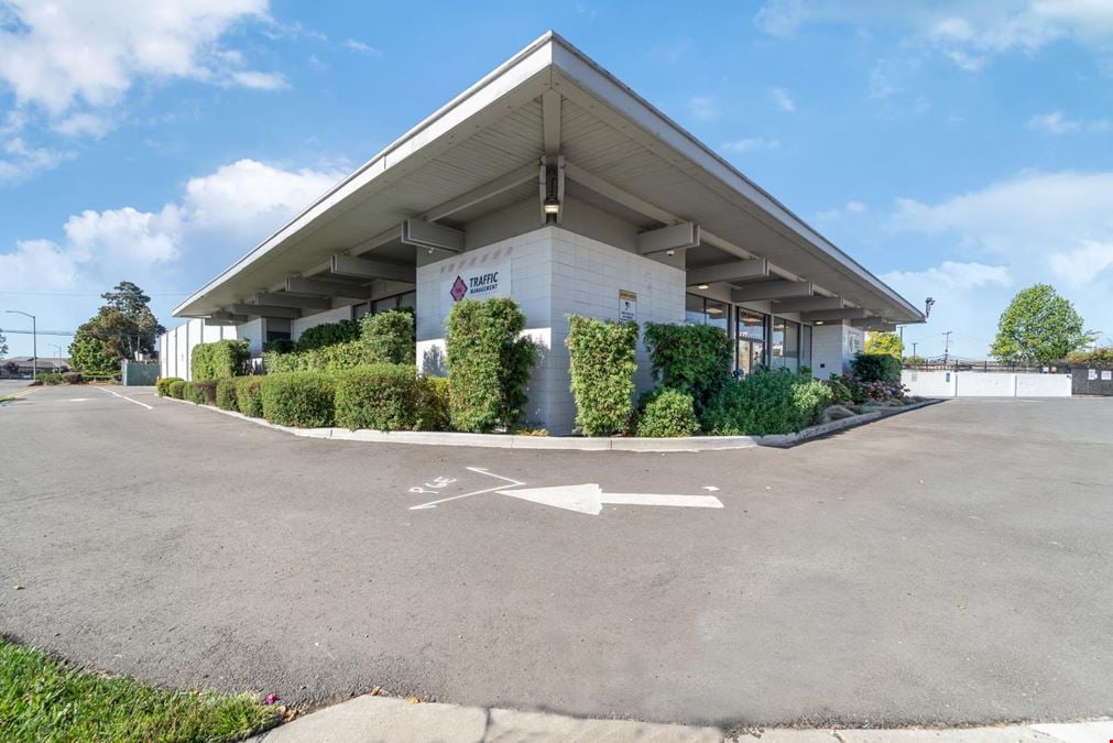 8399 Edgewater Dr | High Traffic, Highly Improved Warehouse/Office For Sale