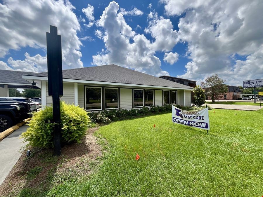3907 S Sherwood Forest Blvd