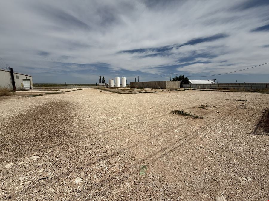 1561 US Highway 82