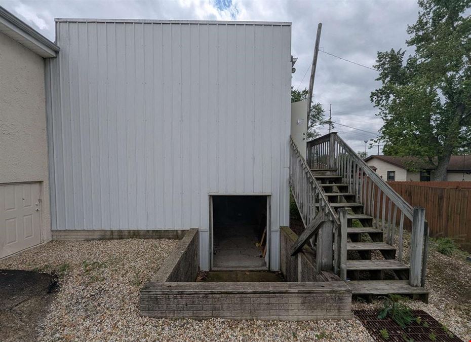 105 N Parkway Dr