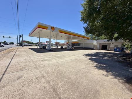 Preview of Retail space for Sale at 2134 S Hickory St