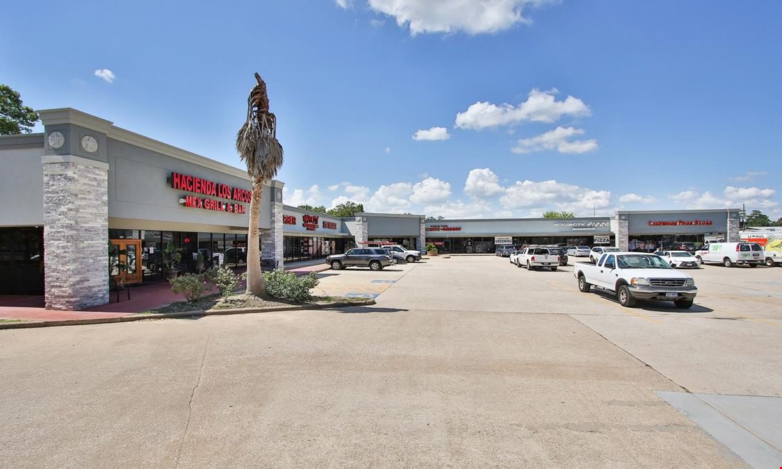 Crossroads Plaza