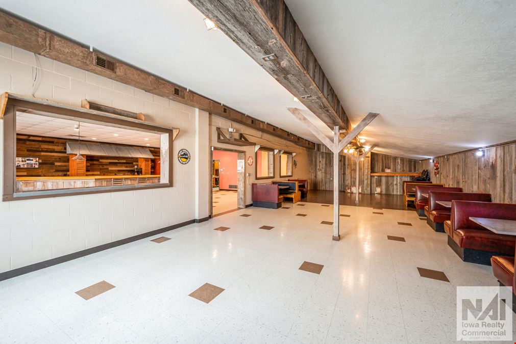 115 E Main St