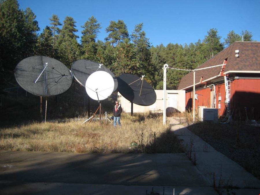 Satellite Service Center & Telecommunications Central Office Bldg.