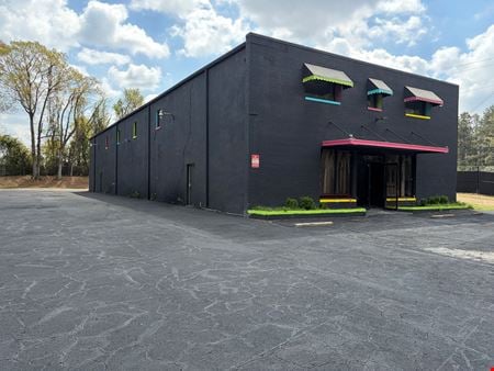 Preview of Industrial space for Sale at 2476 Lawrence Avenue