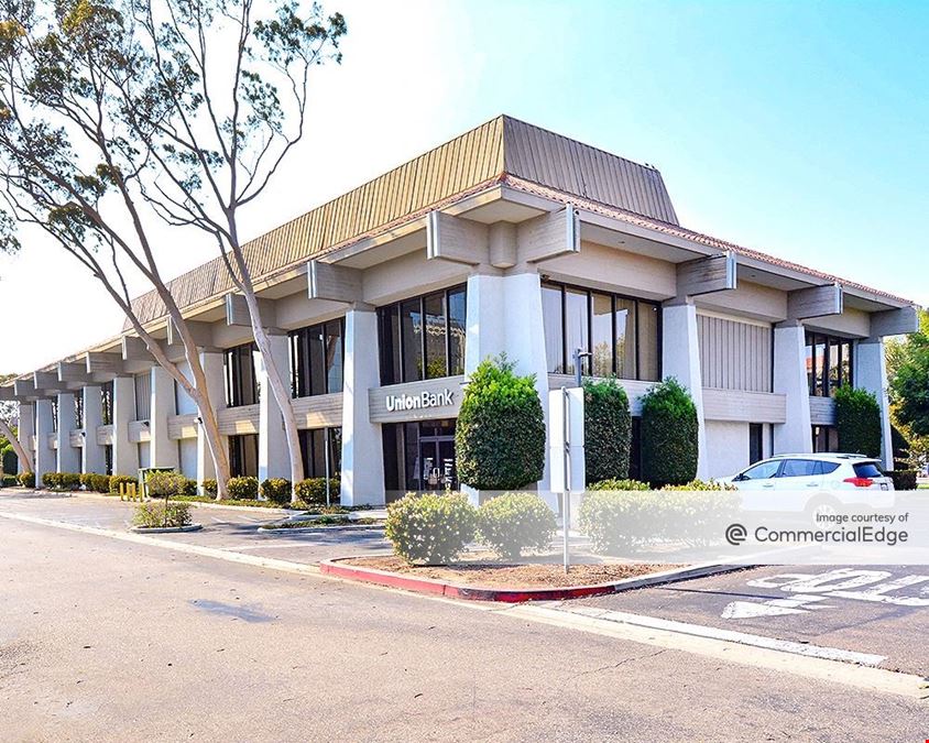 300 East Esplanade Drive