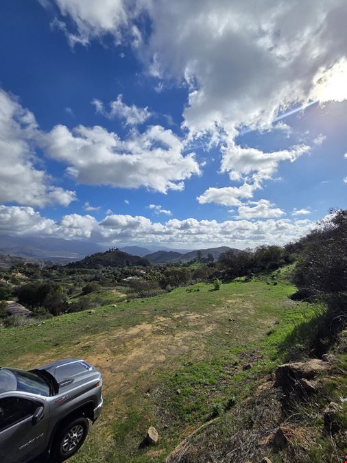 Rainbow Crest Rd