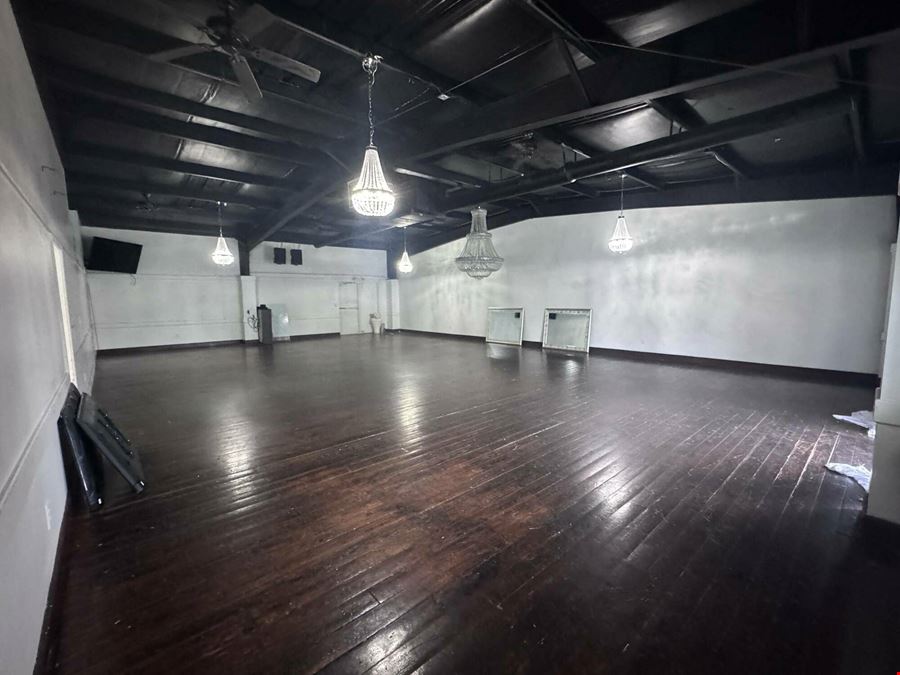 3,200 SQ FT Flex Space Near HWY 76- I-85- Pendleton