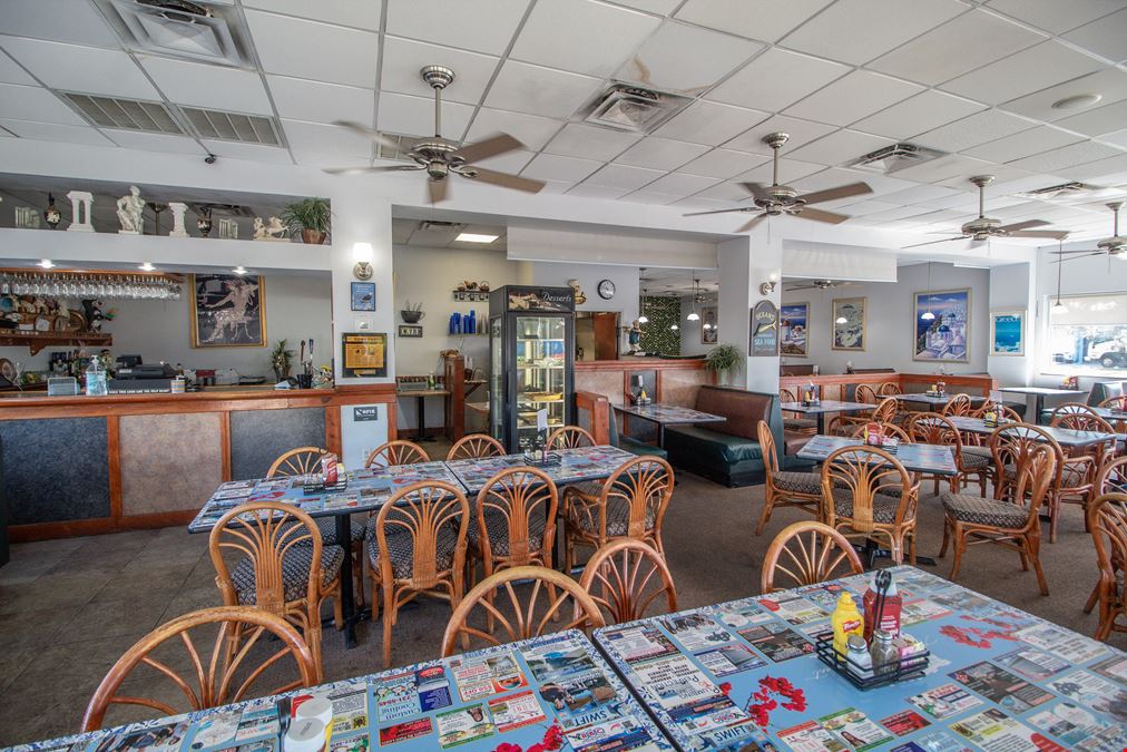 Free Standing Restaurant on High-Traffic US41 in North Fort Myers