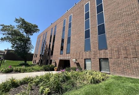 Preview of Office space for Rent at 900 S 74th Plaza