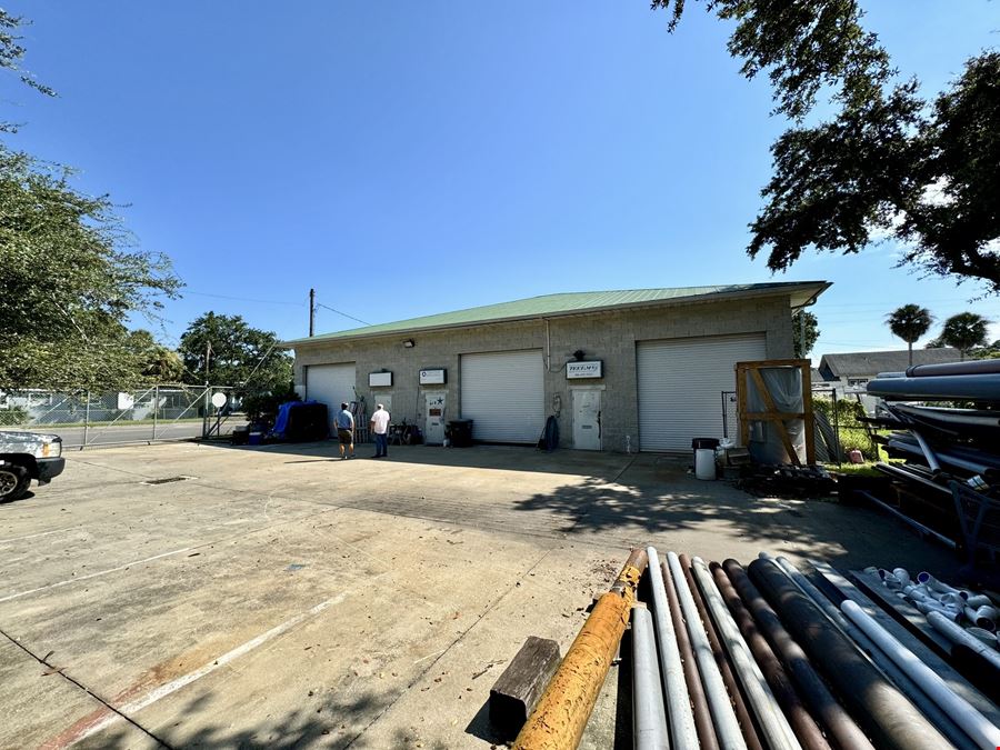 Office/Warehouse 3 Buildings- 12,755 SF- Daytona Beach