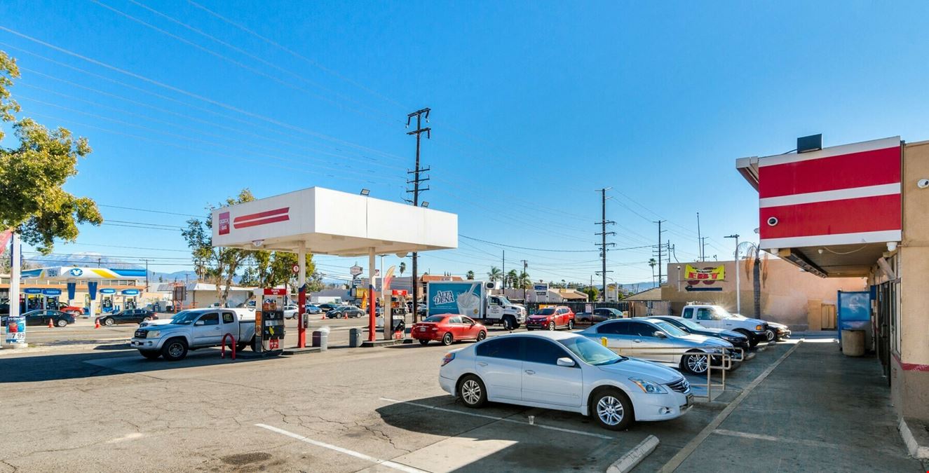 C-Store with Gas and Land