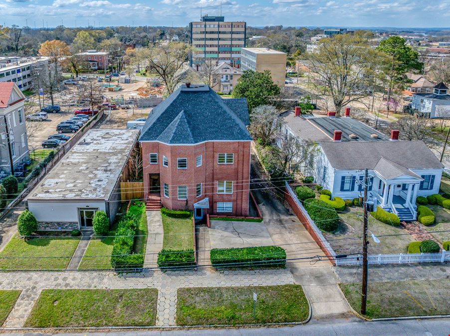 516 South Perry Street