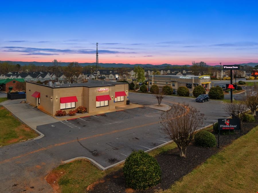 Former Pizza Inn - TR