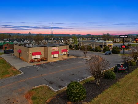 Preview of Retail space for Rent at 515 Roe Center Ct
