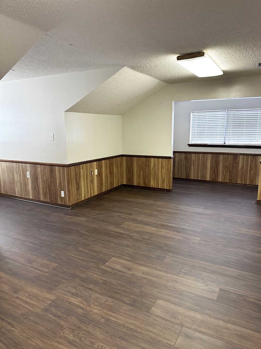 Fully Leased! Income Producing Property
