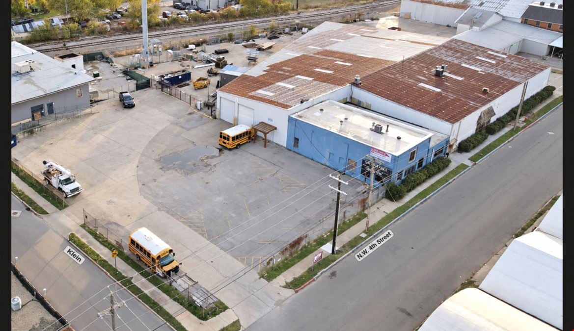 1236 NW 4th St
