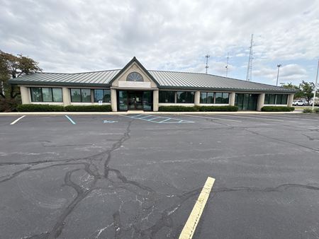 Preview of commercial space at 1425 Sagamore Pkwy N
