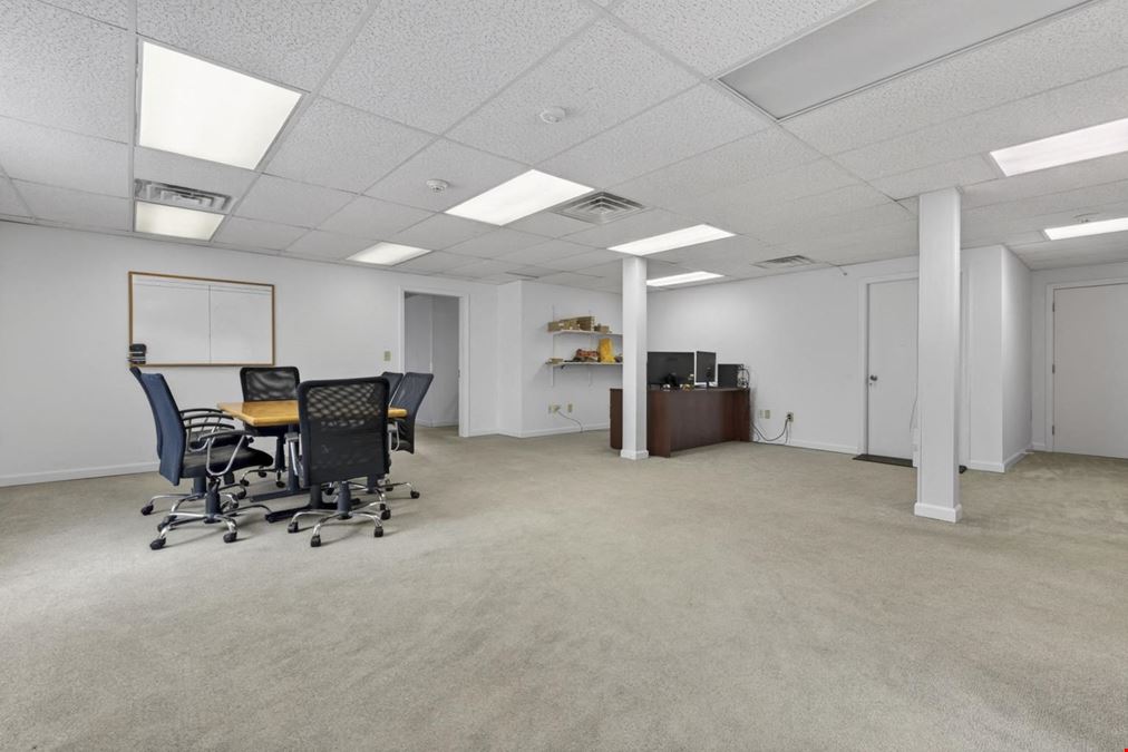 Flexible Office Condo, Dual Entry, Income Potential