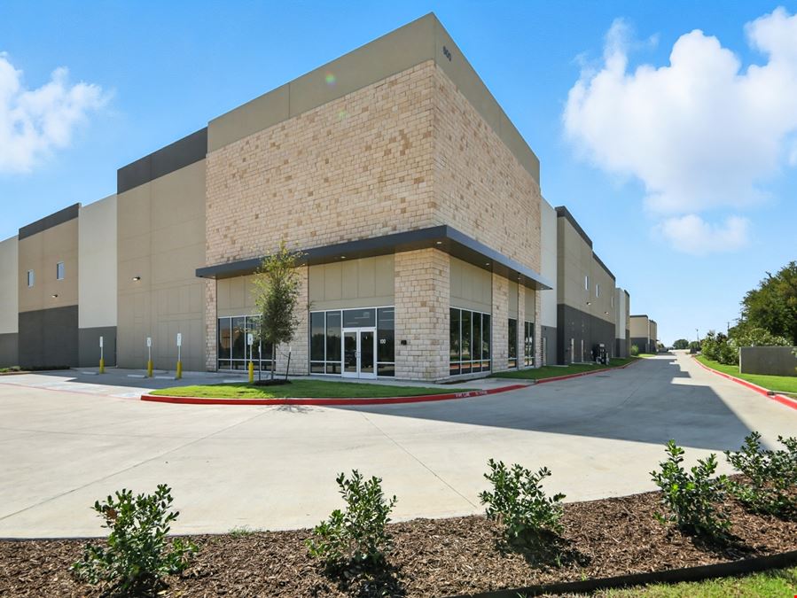Lakeside Business Center II