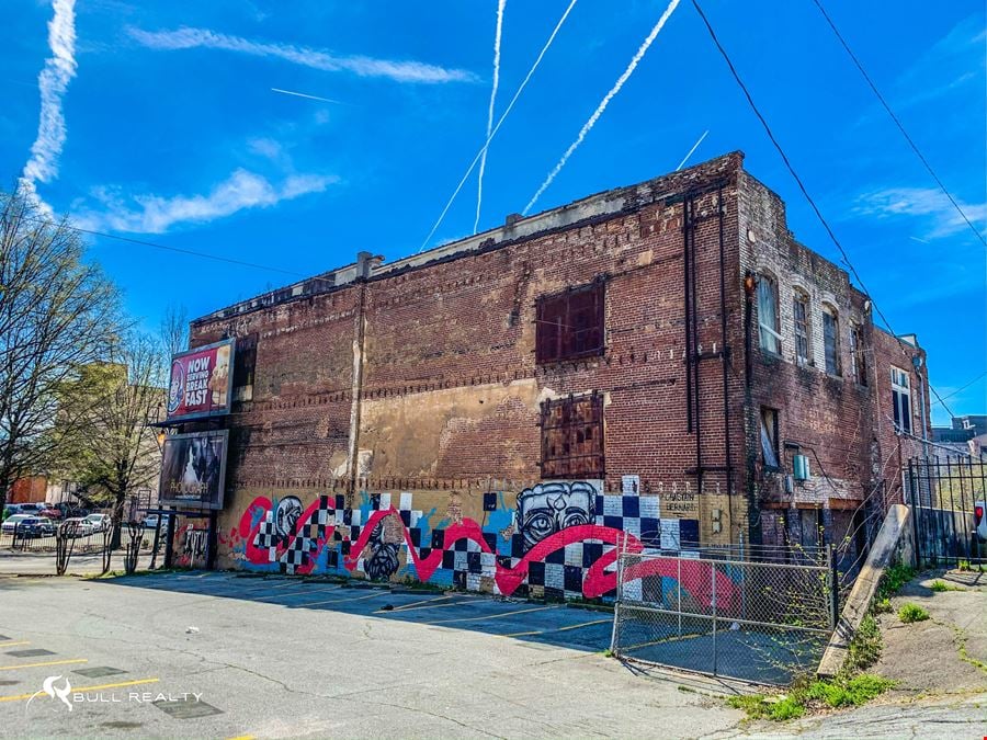 ±10,000 SF Building on Peachtree St | Downtown Atlanta