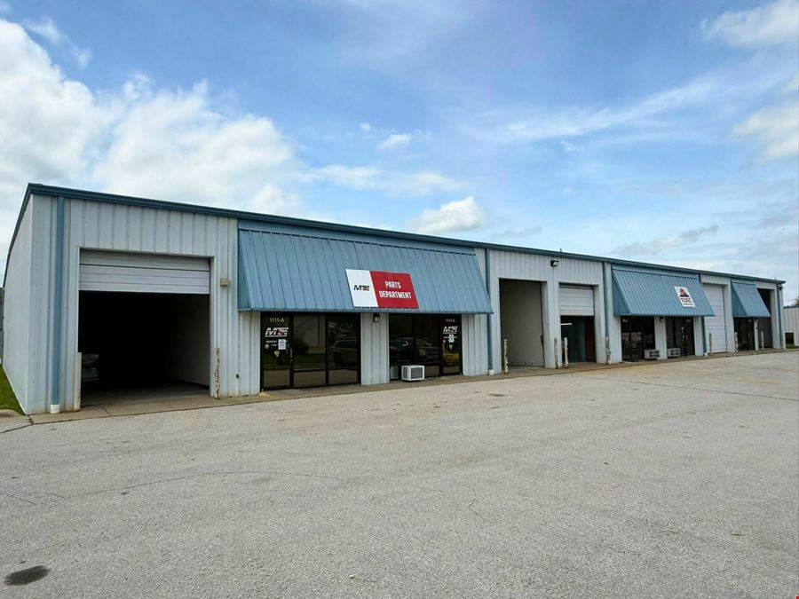 WAREHOUSE SPACE FOR LEASE IN NIXA