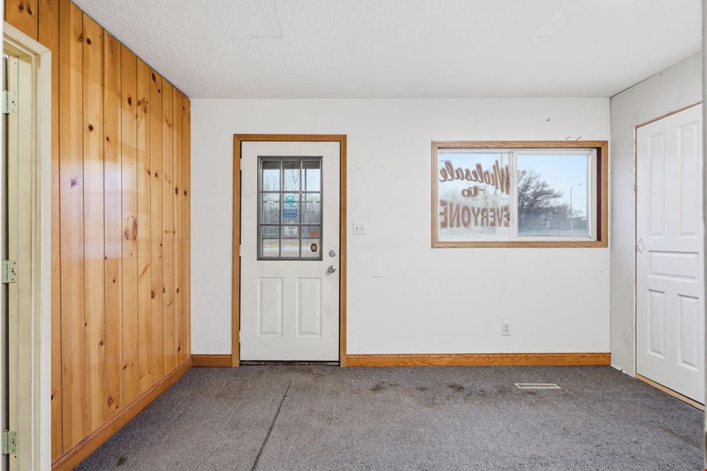 300 N. Main St