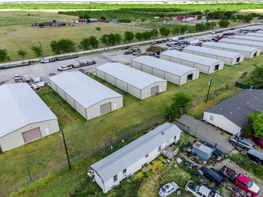 4,000 SF Light Industrial Suites For Lease