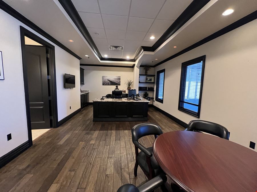 Luxury Office and Warehouse For Lease - Downtown Sarasota