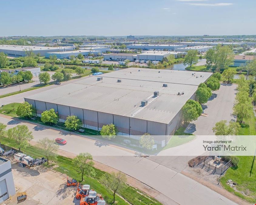 Crossroads Industrial Center