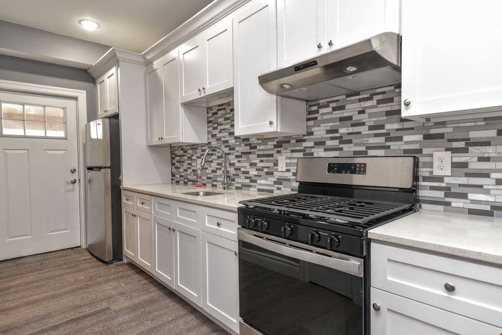 18 Unit Fully Occupied Portfolio Built in 2022