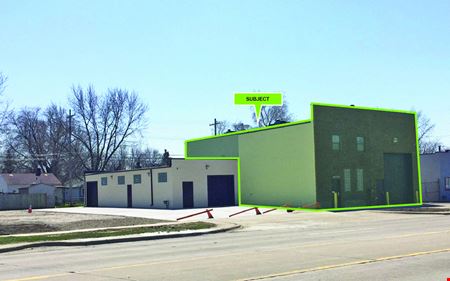 14076 E 9 Mile Road - Warren