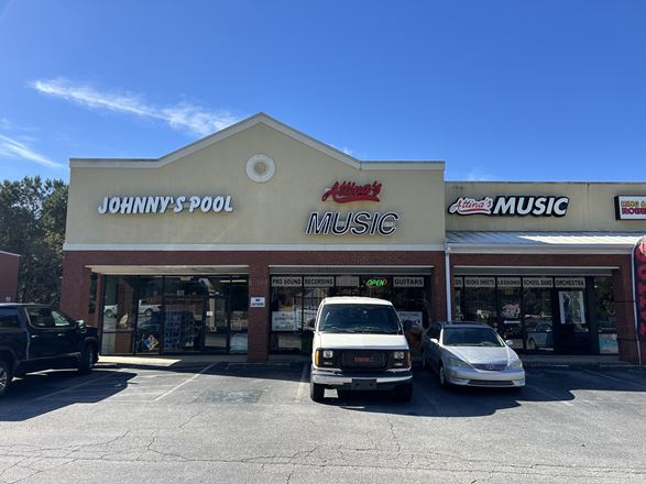 Preview of Retail space for Rent at 141 -167 Jonesboro Road